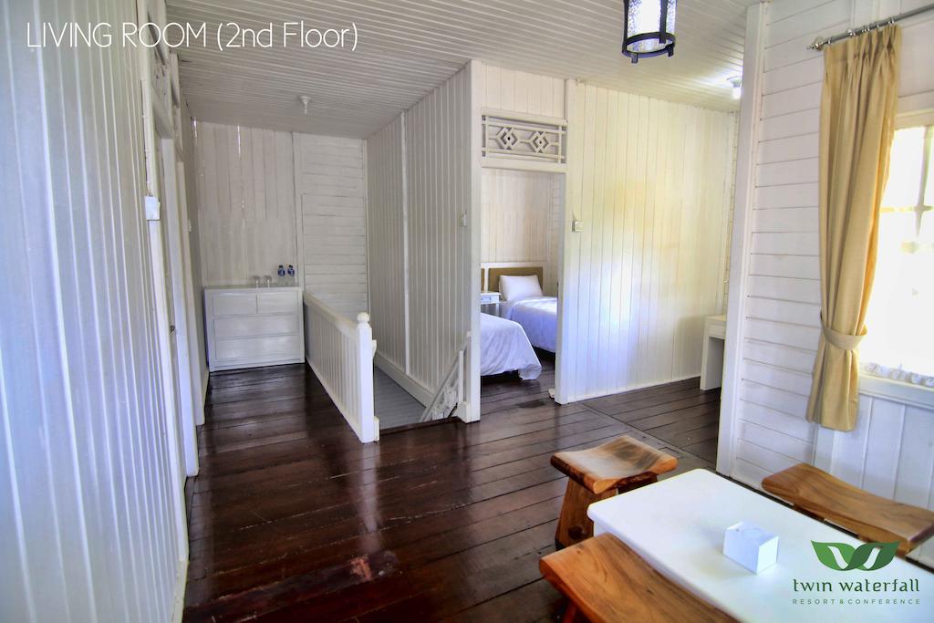 Marbella Twin Waterfall Resort Ciater Ngoại thất bức ảnh